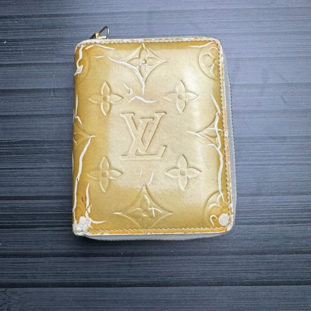 Louis Vuitton Yellow Vernis Zip Around wallet